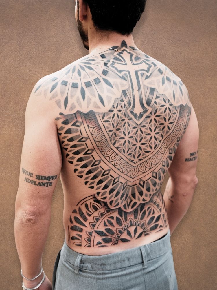 E_esposto_tatuatrice_italiana (32)