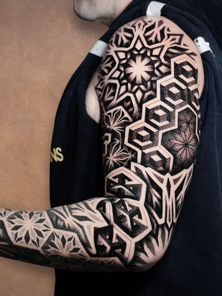 E_esposto_tatuatrice_italiana (35)