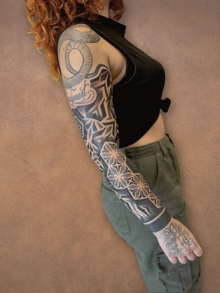 E_esposto_tatuatrice_italiana (4)