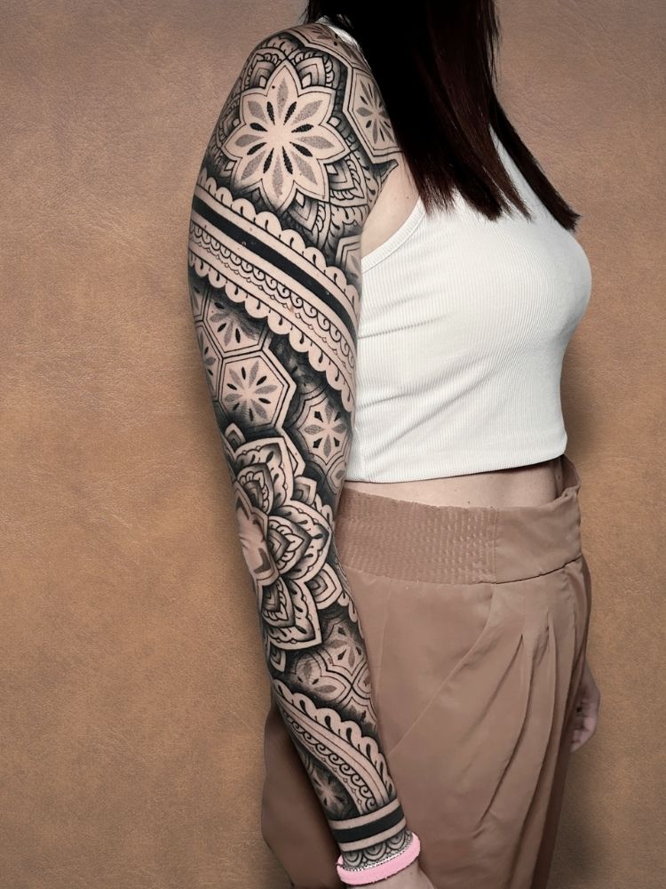 E_esposto_tatuatrice_italiana (64)