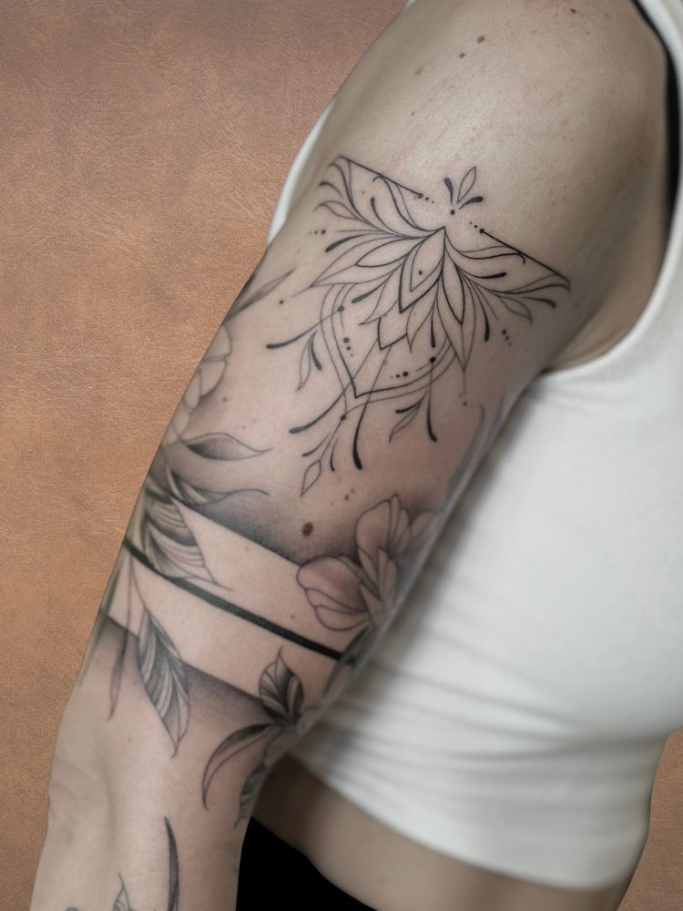 E_esposto_tatuatrice_italiana (9)